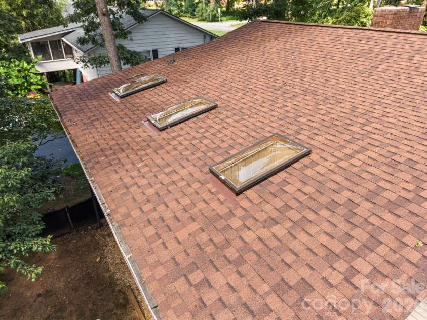 98 Pensacola Avenue, Arden, NC 28704.  MLS# CAR4377061, YatesRealty ID 45460. NEW SKYLIGHTS