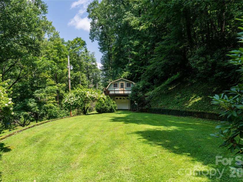 31 Mcclure Creek Road, Canton, NC 28716.  MLS# CAR4408133, YatesRealty ID 45461. 