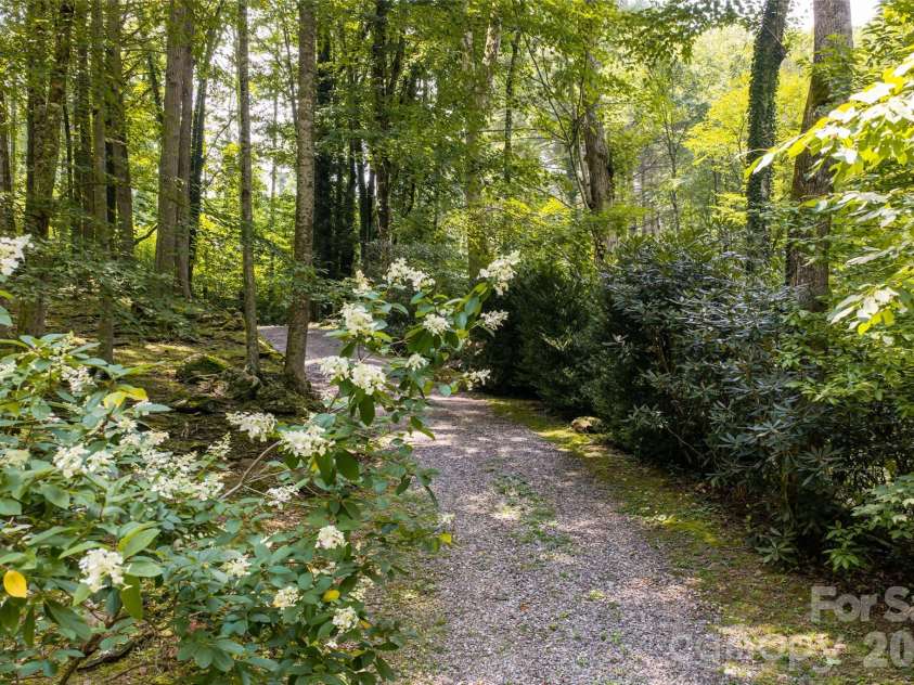 31 Mcclure Creek Road, Canton, NC 28716.  MLS# CAR4408133, YatesRealty ID 45461. 