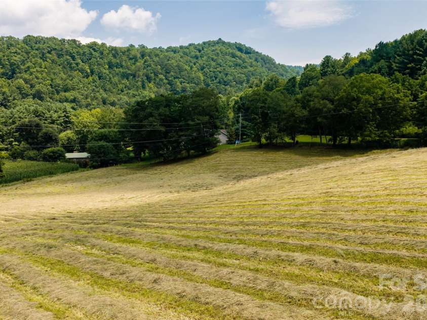 31 Mcclure Creek Road, Canton, NC 28716.  MLS# CAR4408133, YatesRealty ID 45461. 
