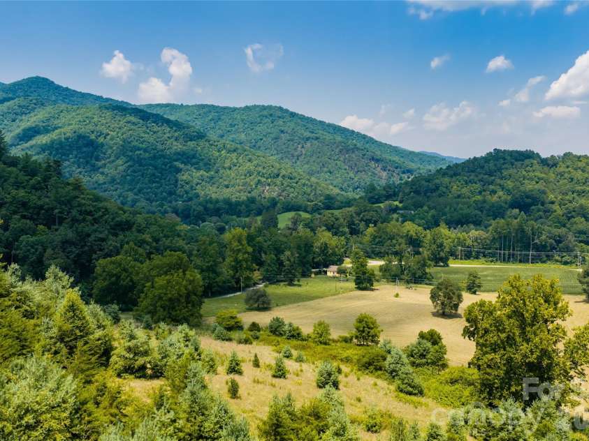 31 Mcclure Creek Road, Canton, NC 28716.  MLS# CAR4408133, YatesRealty ID 45461. 