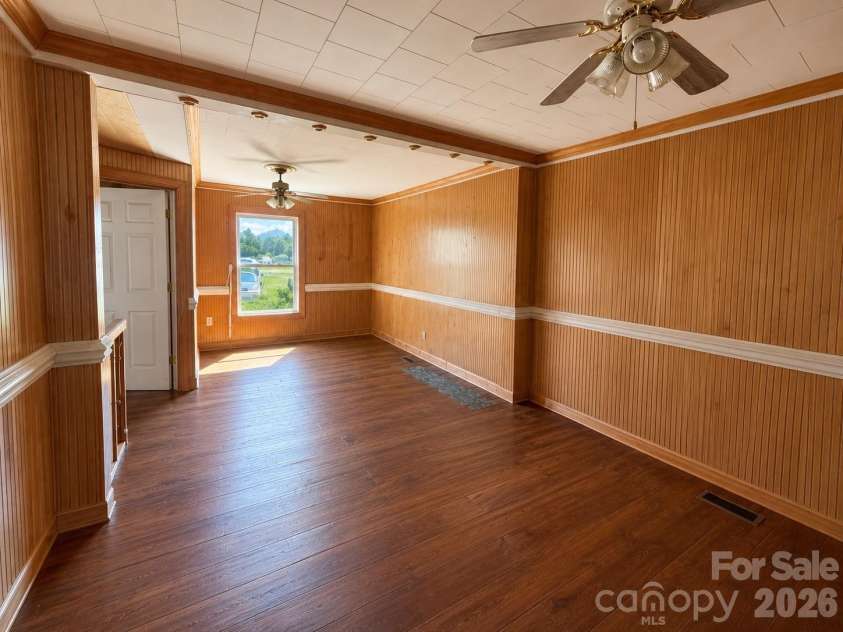 3527 Gastonia Highway, Lincolnton, NC 28092.  MLS# CAR4415338, YatesRealty ID 45463. 