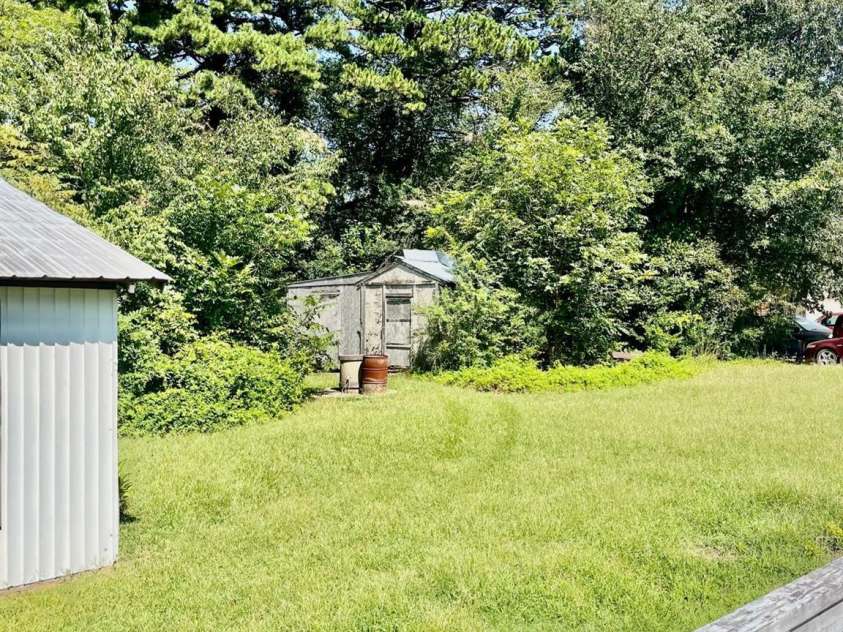 3527 Gastonia Highway, Lincolnton, NC 28092.  MLS# CAR4426031, YatesRealty ID 45463. 