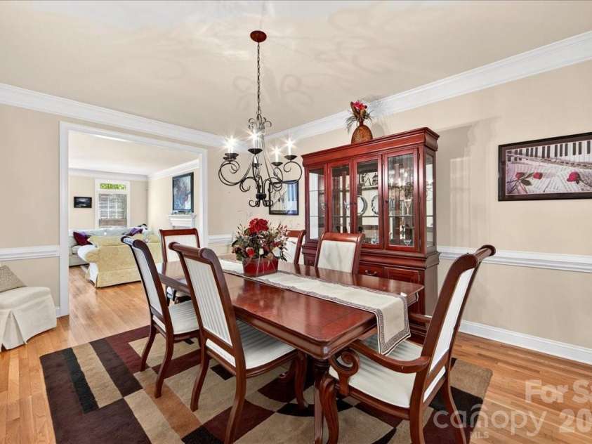 16725 Hammock Creek Place, Charlotte, NC 28278.  MLS# CAR4415138, YatesRealty ID 45465. Formal Dining Room