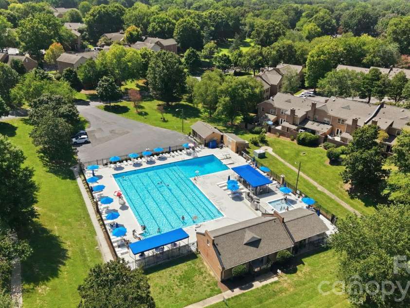 6606 Bunker Hill Circle, Charlotte, NC 28210.  MLS# CAR4415323, YatesRealty ID 45466. 