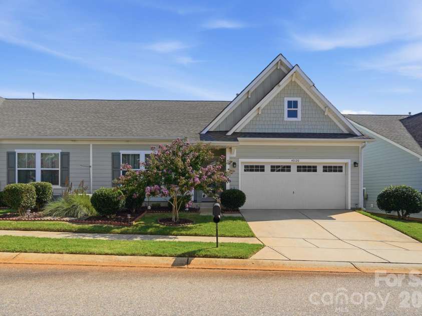 40120 Crooked Stick Drive, Lancaster, SC 29720.  MLS# CAR4415440, YatesRealty ID 45467. 