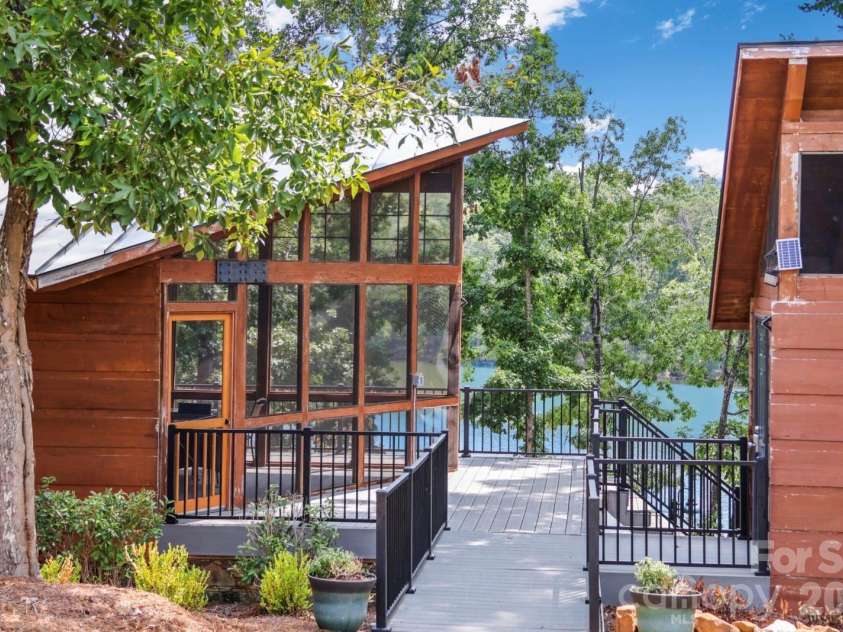 40120 Crooked Stick Drive, Lancaster, SC 29720.  MLS# CAR4415440, YatesRealty ID 45467. Waterfront Pavillion