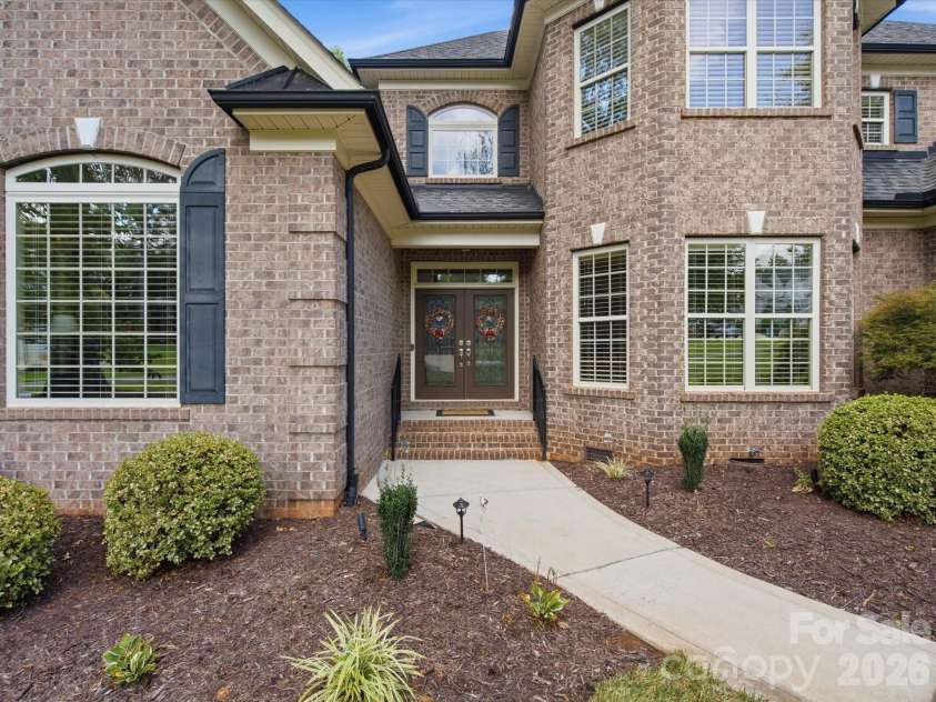 1023 Madras Court, Davidson, NC 28036.  MLS# CAR4415353, YatesRealty ID 45469. Entry