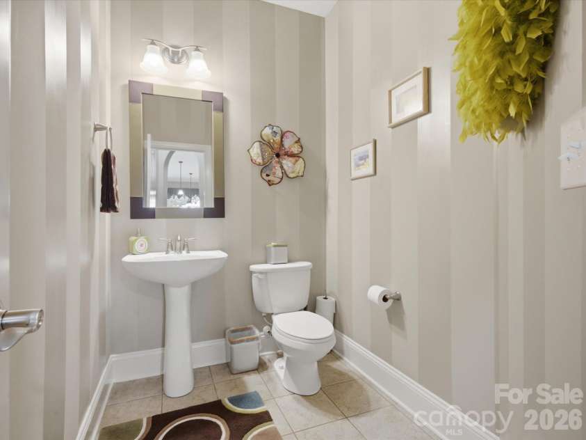 1023 Madras Court, Davidson, NC 28036.  MLS# CAR4415353, YatesRealty ID 45469. Guest bath