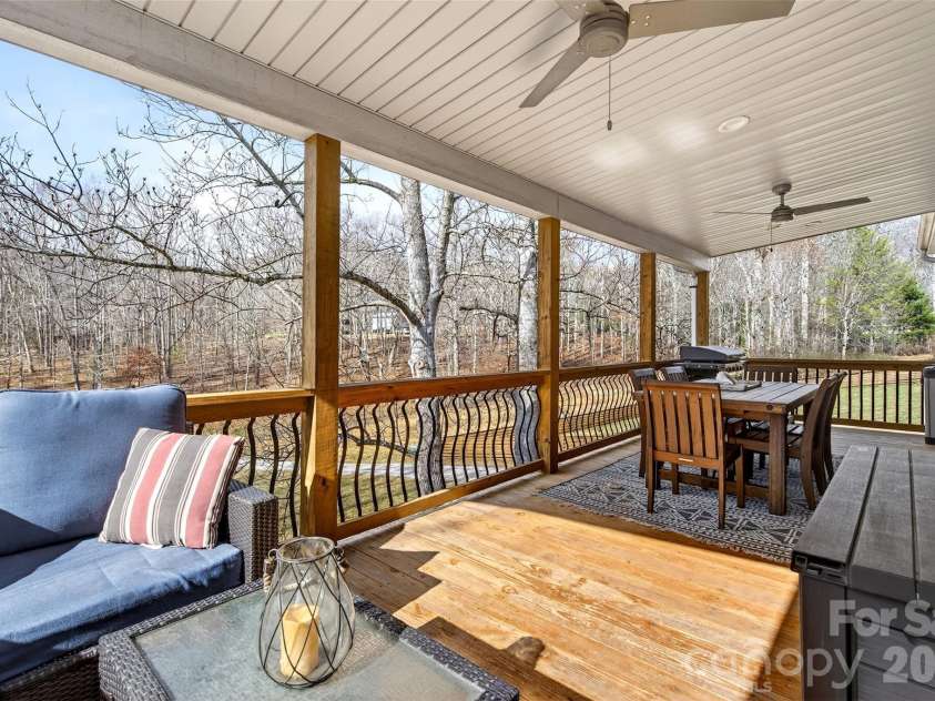 133,135 Ridge Road, Candler, NC 28715.  MLS# CAR4338290, YatesRealty ID 4547. 