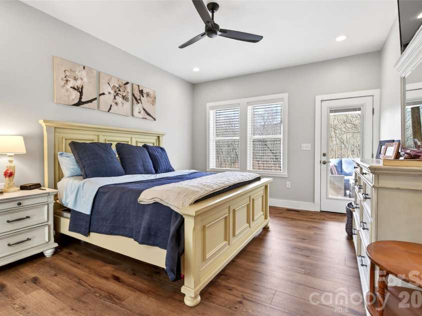 133,135 Ridge Road, Candler, NC 28715.  MLS# CAR4338290, YatesRealty ID 4547. 