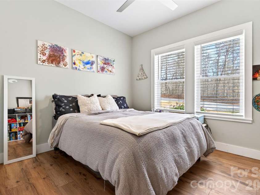 133,135 Ridge Road, Candler, NC 28715.  MLS# CAR4338290, YatesRealty ID 4547. 