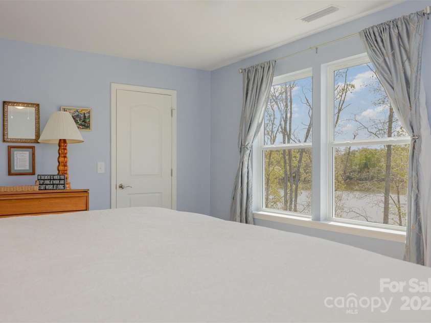 19650 Harbor Watch Court, Lancaster, SC 29720.  MLS# CAR4242728, YatesRealty ID 4547. 2nd floor guest room