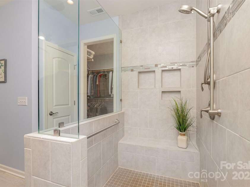 19650 Harbor Watch Court, Lancaster, SC 29720.  MLS# CAR4242728, YatesRealty ID 4547. 