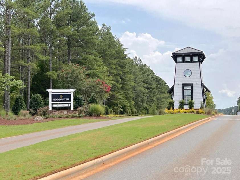 19650 Harbor Watch Court, Lancaster, SC 29720.  MLS# CAR4242728, YatesRealty ID 4547. 