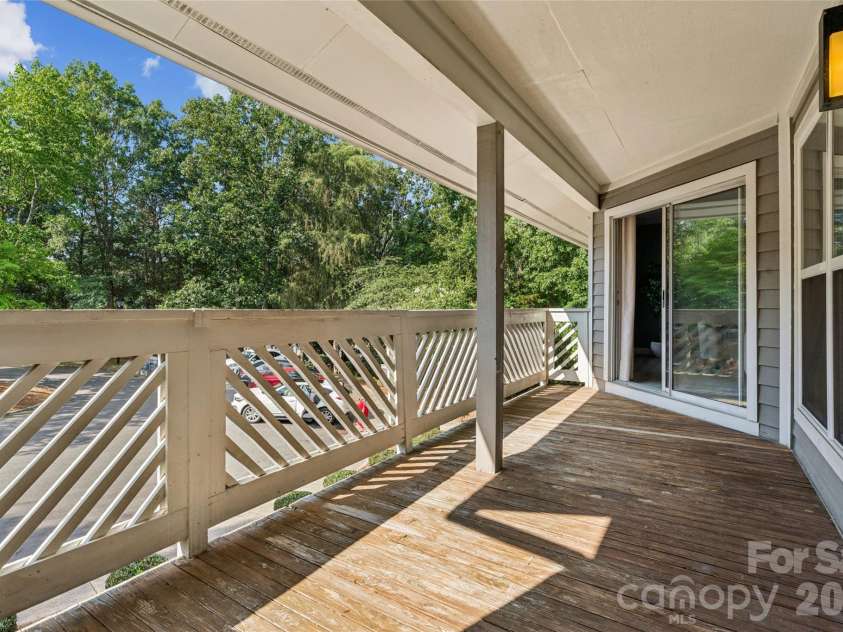 7407 Ashfield Court, Charlotte, NC 28226.  MLS# CAR4416399, YatesRealty ID 45470. 