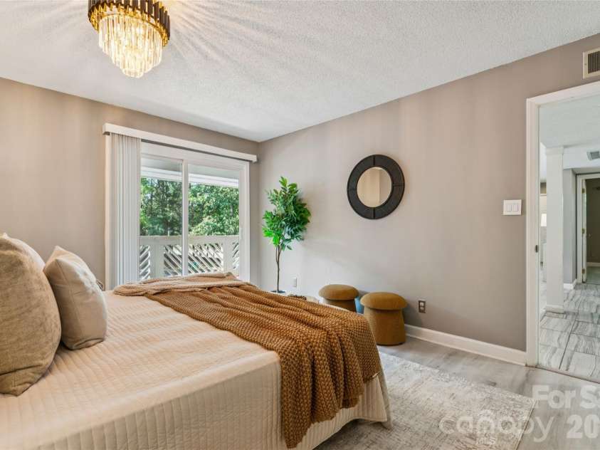 7407 Ashfield Court, Charlotte, NC 28226.  MLS# CAR4416399, YatesRealty ID 45470. 