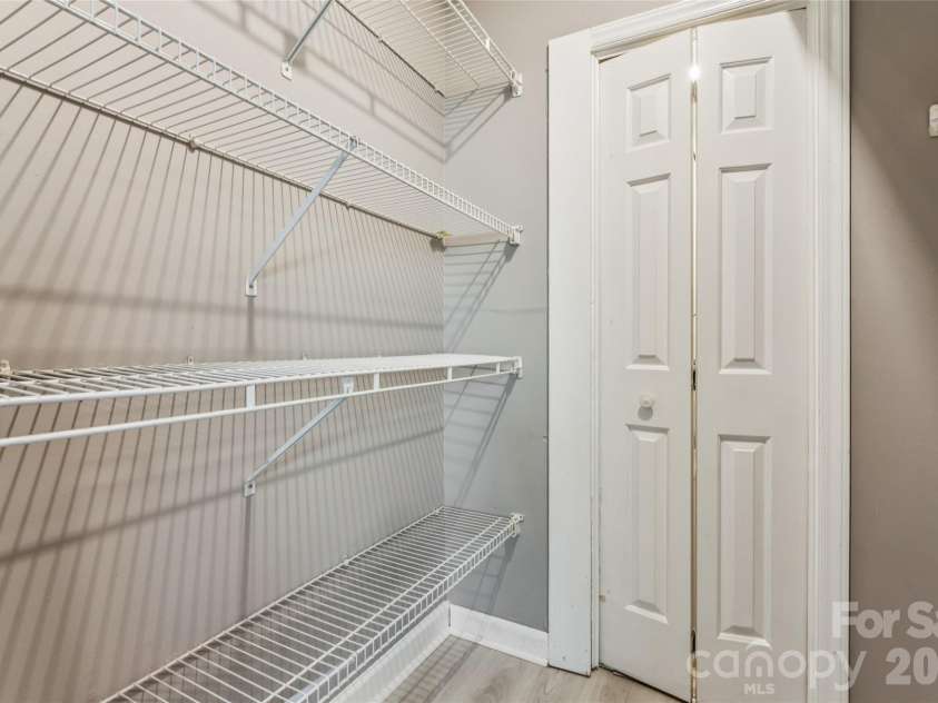 7407 Ashfield Court, Charlotte, NC 28226.  MLS# CAR4416399, YatesRealty ID 45470. 