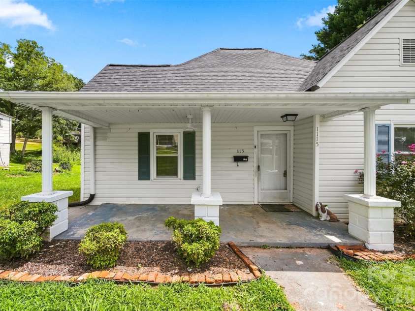 1115 Lenoir Avenue, Lenoir, NC 28645.  MLS# CAR4416466, YatesRealty ID 45471. 