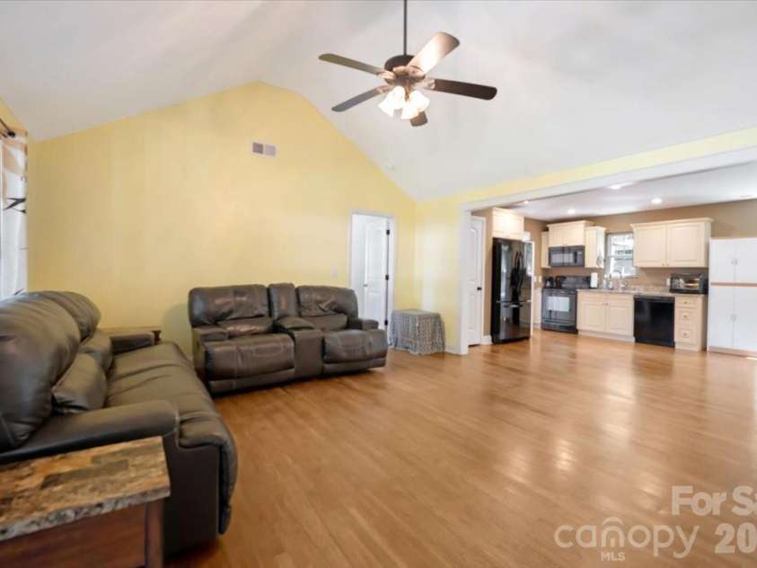 2932 Ranger Road, Clover, SC 29710.  MLS# CAR4415109, YatesRealty ID 45472. 