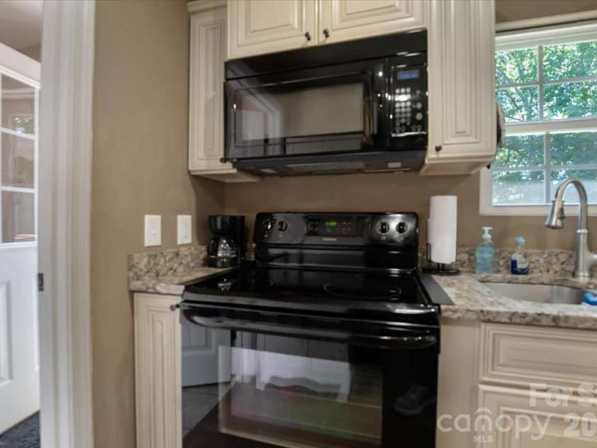 2932 Ranger Road, Clover, SC 29710.  MLS# CAR4415109, YatesRealty ID 45472. 