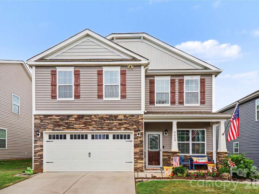 9049 Remnick Drive, Gastonia, NC 28056.  MLS# CAR4415210, YatesRealty ID 45473. 