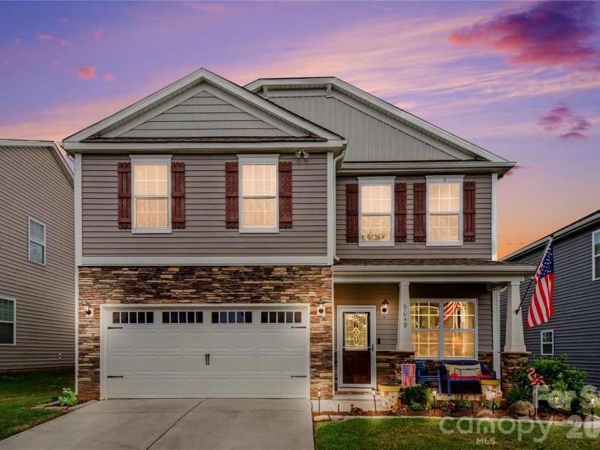 9049 Remnick Drive, Gastonia, NC 28056.  MLS# CAR4415210, YatesRealty ID 45473. 