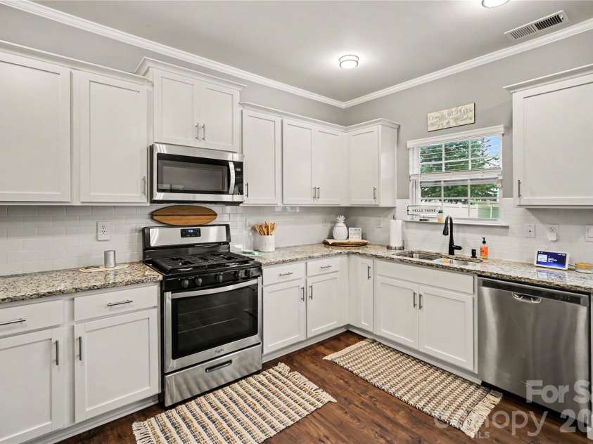 9049 Remnick Drive, Gastonia, NC 28056.  MLS# CAR4415210, YatesRealty ID 45473. 