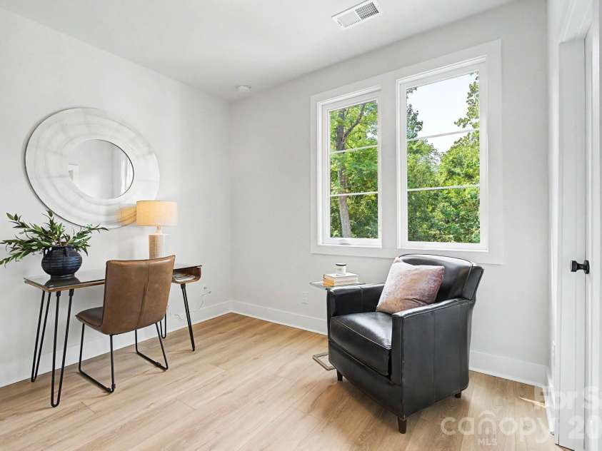 1312 Carolyn Drive, Charlotte, NC 28205.  MLS# CAR4415223, YatesRealty ID 45474. 