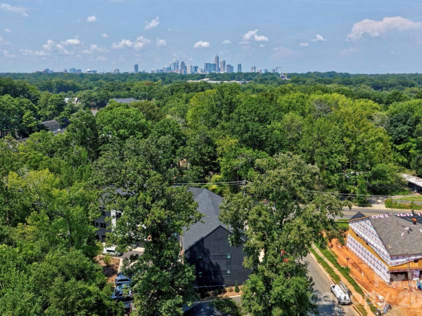 1312 Carolyn Drive, Charlotte, NC 28205.  MLS# CAR4415223, YatesRealty ID 45474. 