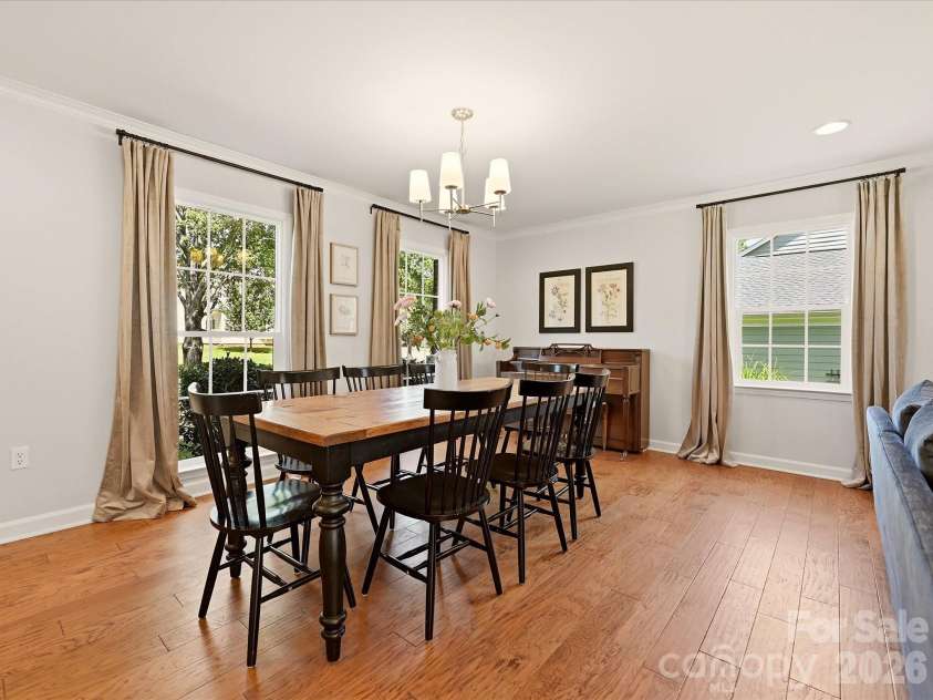 4638 DEANSCROFT Drive, Charlotte, NC 28226.  MLS# CAR4415562, YatesRealty ID 45478. 