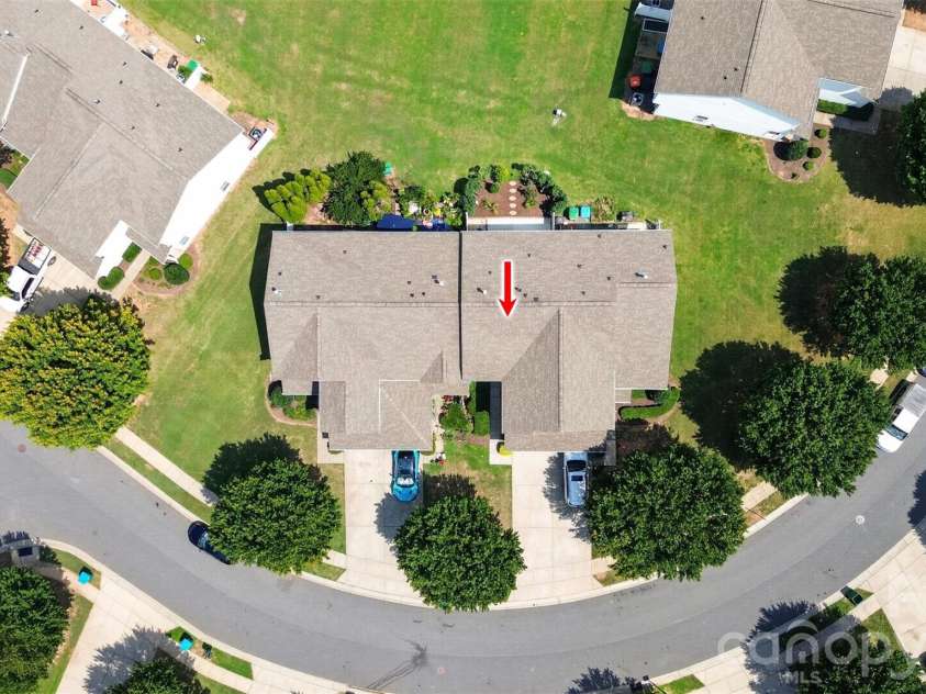 12028 Stratfield Place Circle, Pineville, NC 28134.  MLS# CAR4415703, YatesRealty ID 45479. 