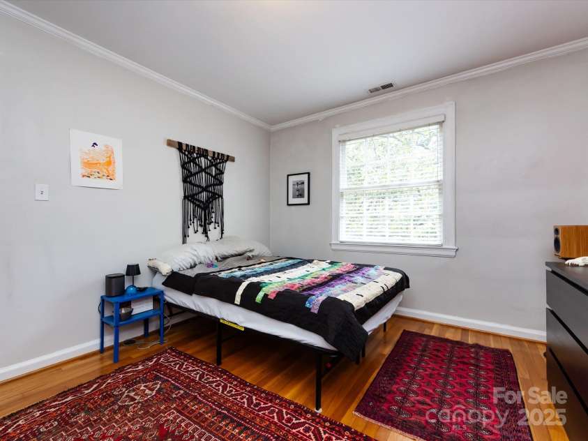 110 Colville Road, Charlotte, NC 28207.  MLS# CAR4239822, YatesRealty ID 4548. 
