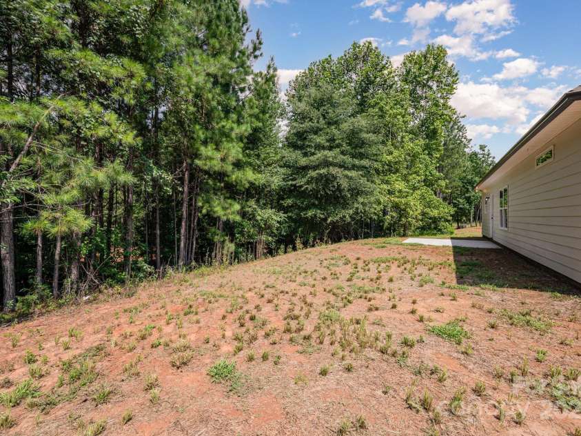 1105 Rudder Circle, Salisbury, NC 28146.  MLS# CAR4293177, YatesRealty ID 4548. 