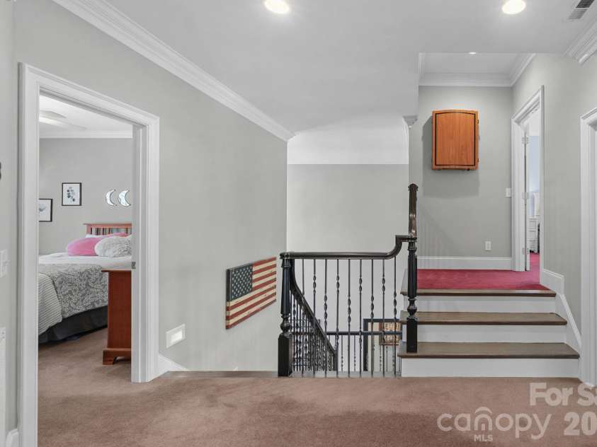 18525 Rollingdale Lane, Davidson, NC 28036.  MLS# CAR4415842, YatesRealty ID 45481. 