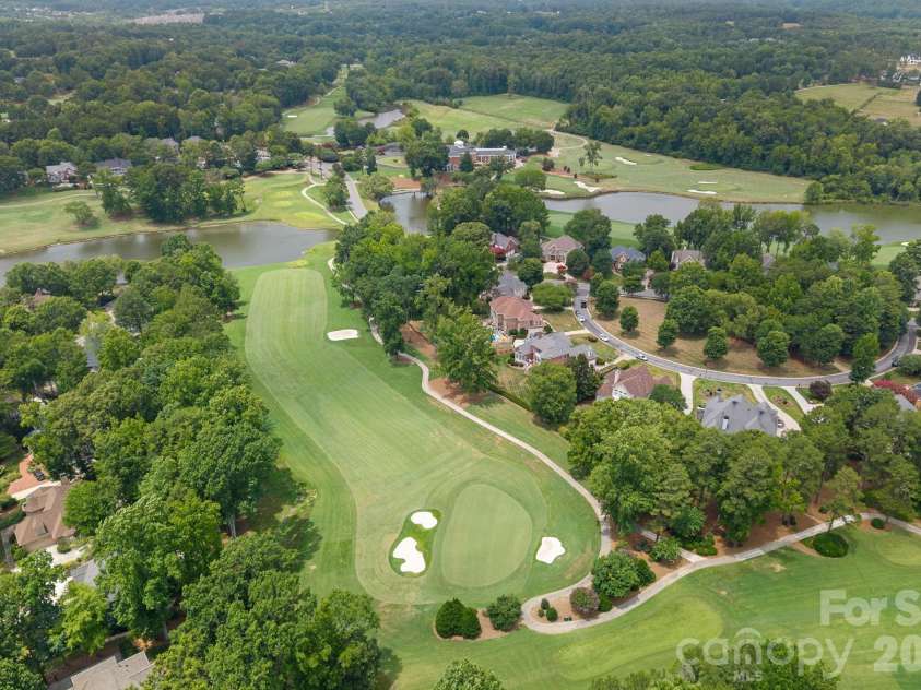 18525 Rollingdale Lane, Davidson, NC 28036.  MLS# CAR4415842, YatesRealty ID 45481. 