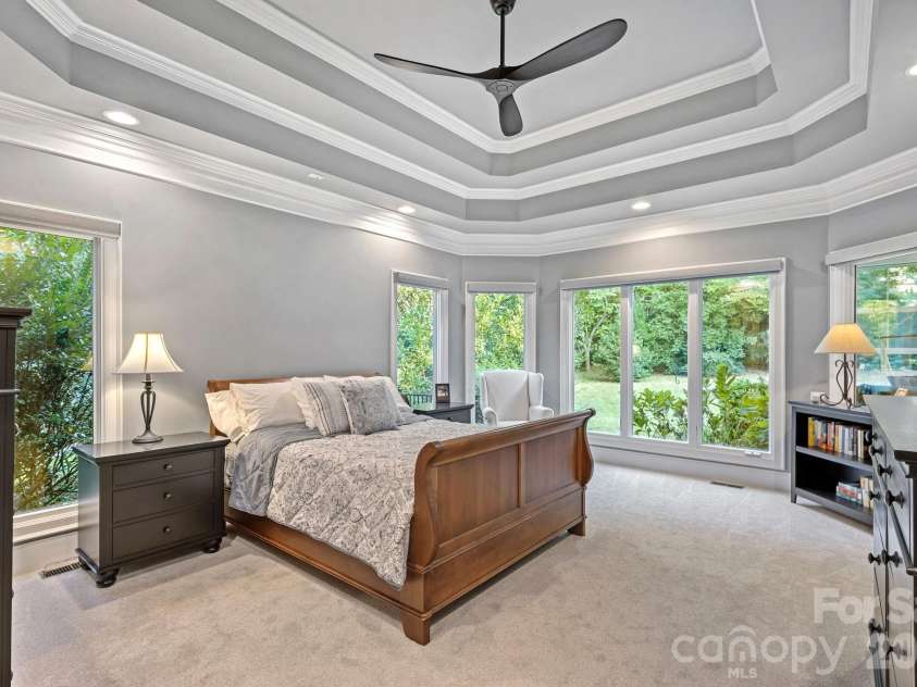 18525 Rollingdale Lane, Davidson, NC 28036.  MLS# CAR4415842, YatesRealty ID 45481. 