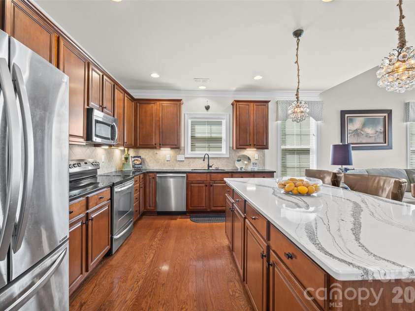 8632 Sequoia Grove Lane, Charlotte, NC 28214.  MLS# CAR4415555, YatesRealty ID 45482. 