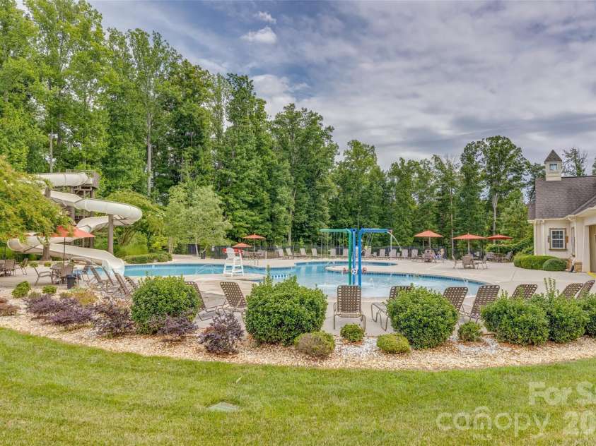 8632 Sequoia Grove Lane, Charlotte, NC 28214.  MLS# CAR4415555, YatesRealty ID 45482. 