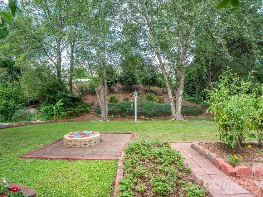 1115 Wind Chime Court, Monroe, NC 28110.  MLS# CAR4414656, YatesRealty ID 45484. 