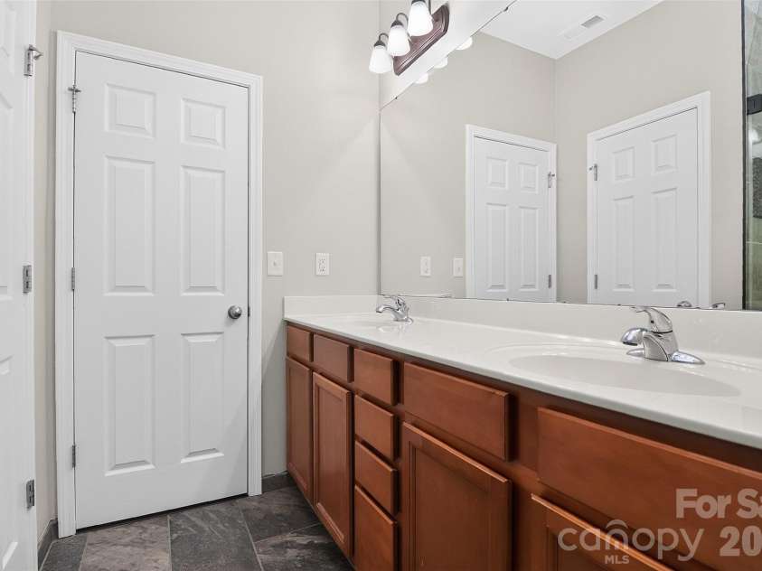1577 Bay Meadows Avenue, Concord, NC 28027.  MLS# CAR4414498, YatesRealty ID 45485. 