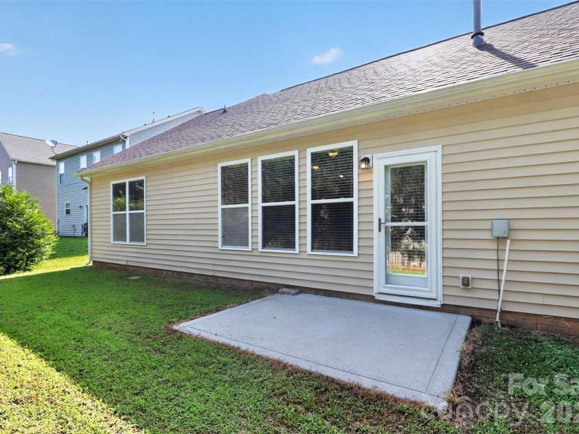 1577 Bay Meadows Avenue, Concord, NC 28027.  MLS# CAR4414498, YatesRealty ID 45485. 