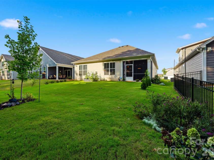 109 Noah Lane, Troutman, NC 28166.  MLS# CAR4414438, YatesRealty ID 45487. 