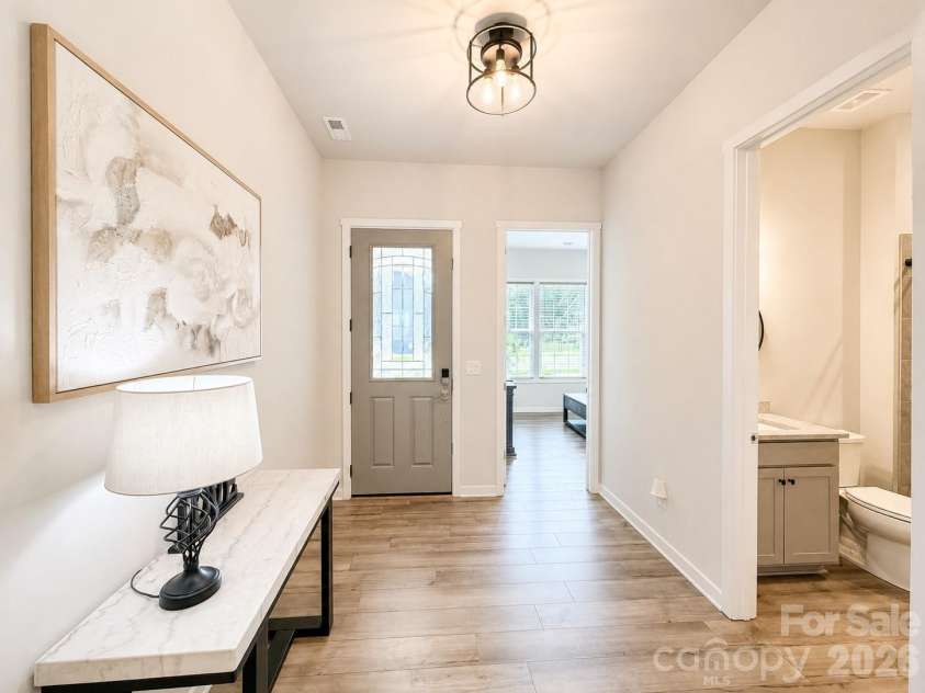 5208 Glenwalk Drive, Charlotte, NC 28269.  MLS# CAR4414454, YatesRealty ID 45489. 