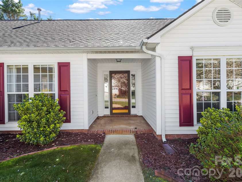 279 Stonehollow Road, Fletcher, NC 28732.  MLS# CAR4357133, YatesRealty ID 4549. 