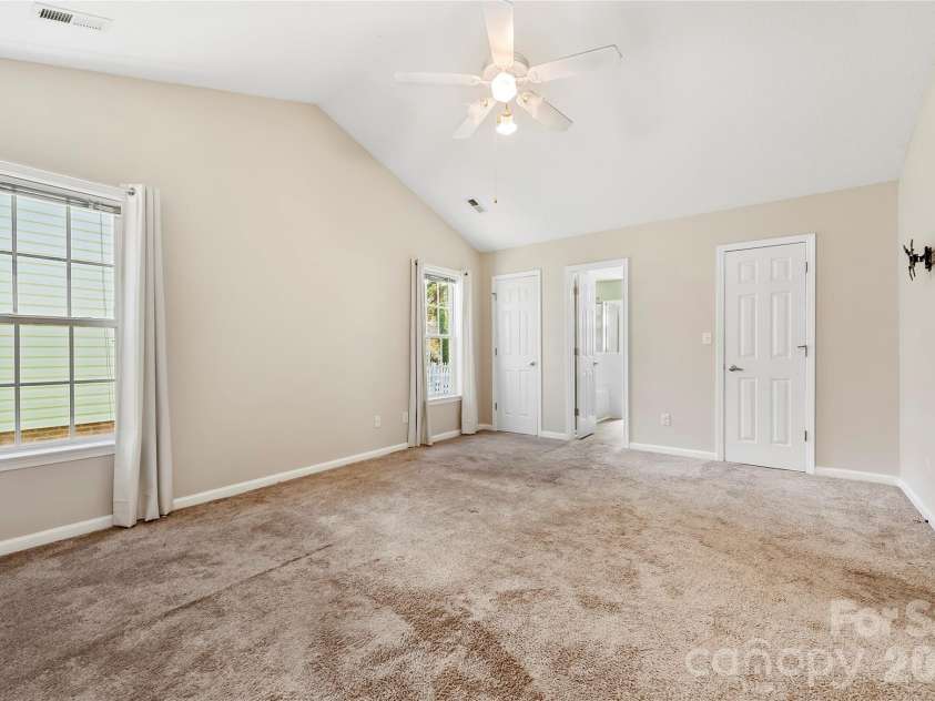 279 Stonehollow Road, Fletcher, NC 28732.  MLS# CAR4357133, YatesRealty ID 4549. 
