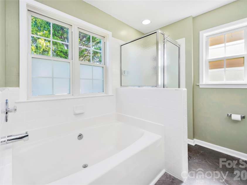 279 Stonehollow Road, Fletcher, NC 28732.  MLS# CAR4357133, YatesRealty ID 4549. 