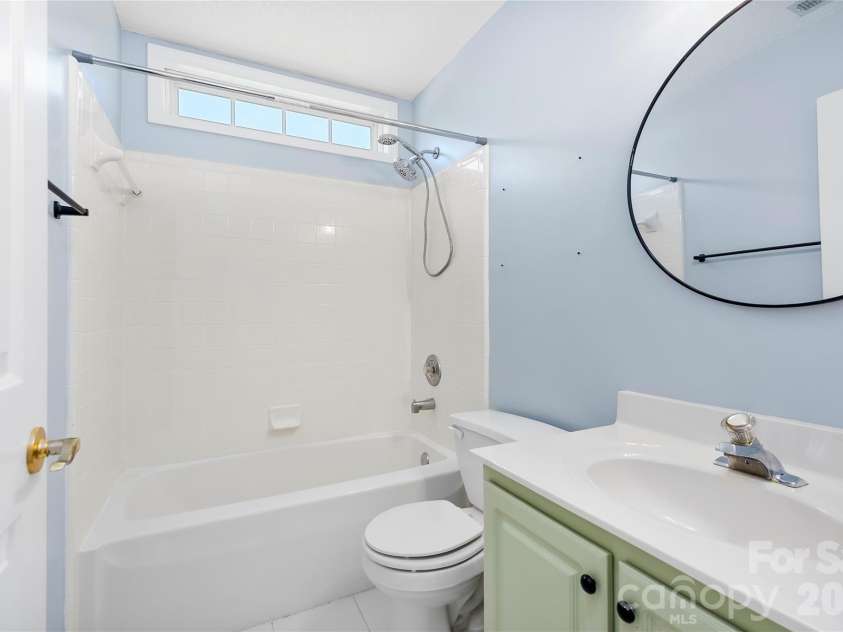 279 Stonehollow Road, Fletcher, NC 28732.  MLS# CAR4357133, YatesRealty ID 4549. 