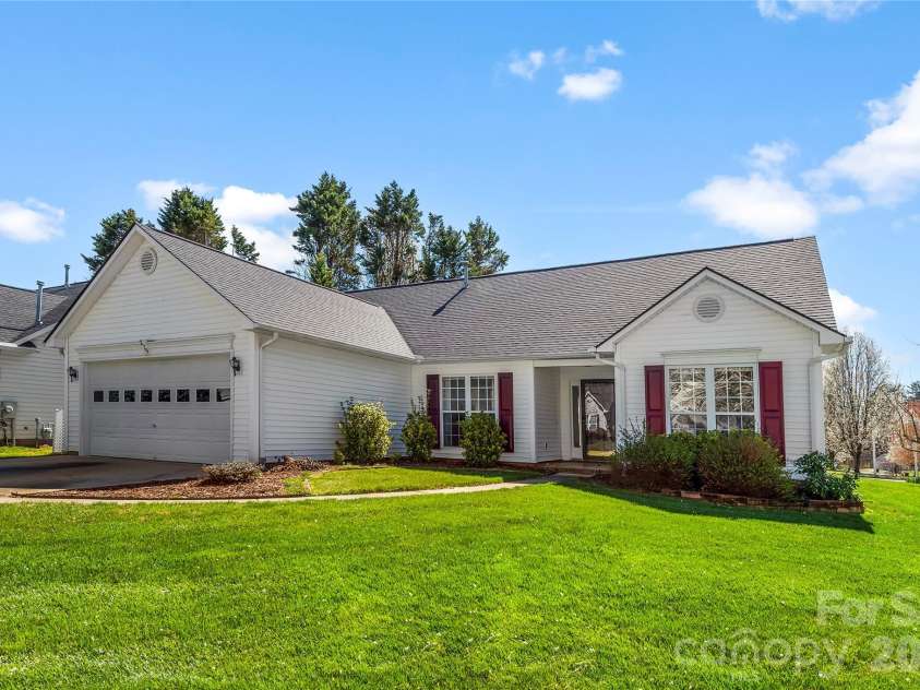 279 Stonehollow Road, Fletcher, NC 28732.  MLS# CAR4357133, YatesRealty ID 4549. 
