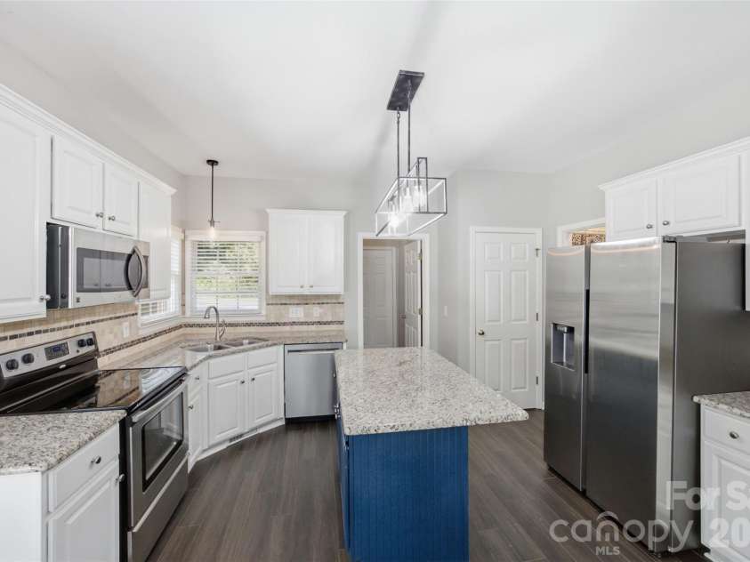 2000 Stoney Creek Drive, Concord, NC 28027.  MLS# CAR4414775, YatesRealty ID 45493. 